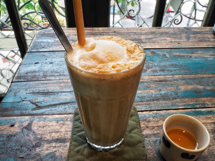 ベトナムのココナッツコーヒー